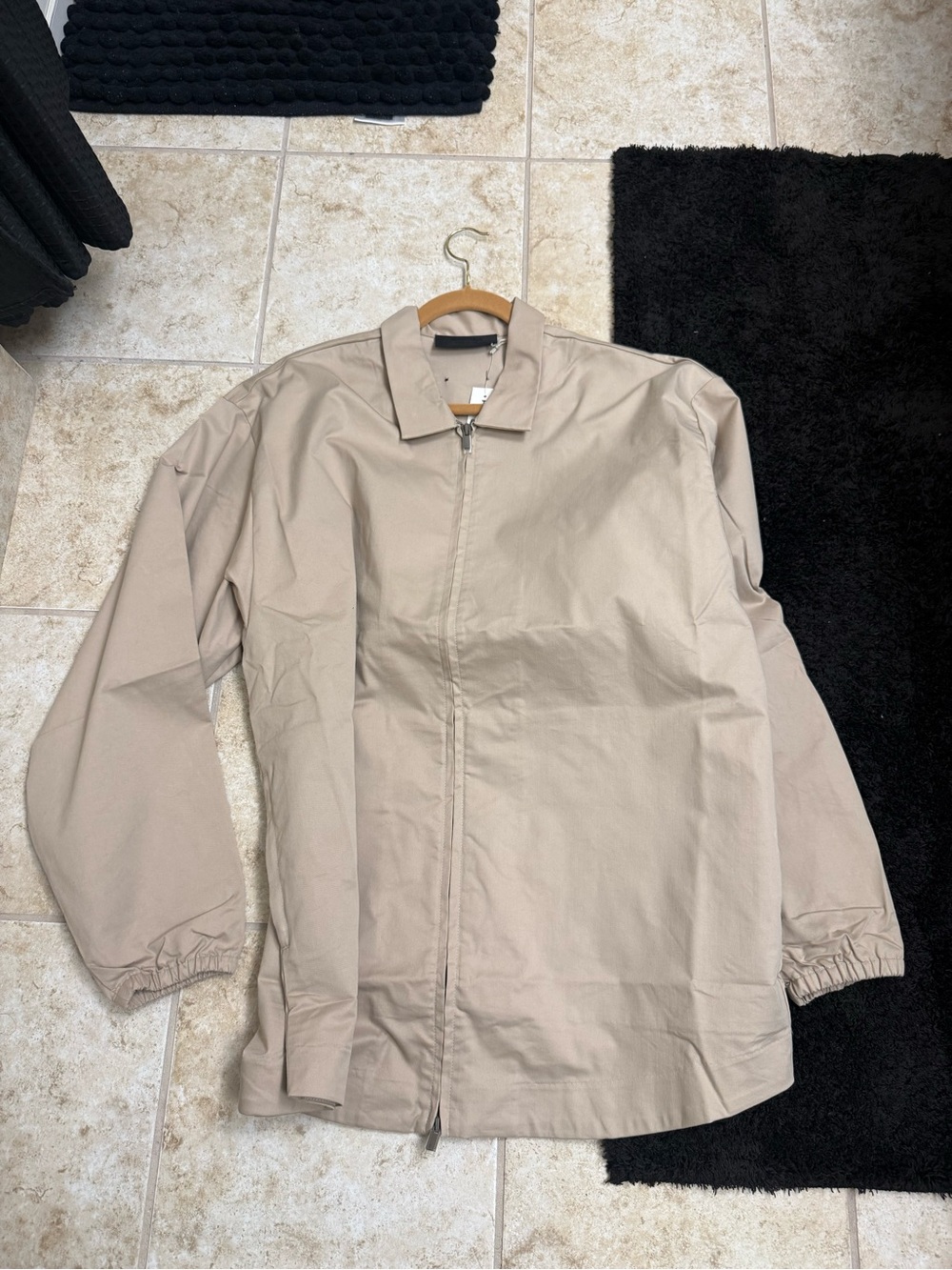 Essentials Men's Lightweight Khaki Zip Shirt Jacket